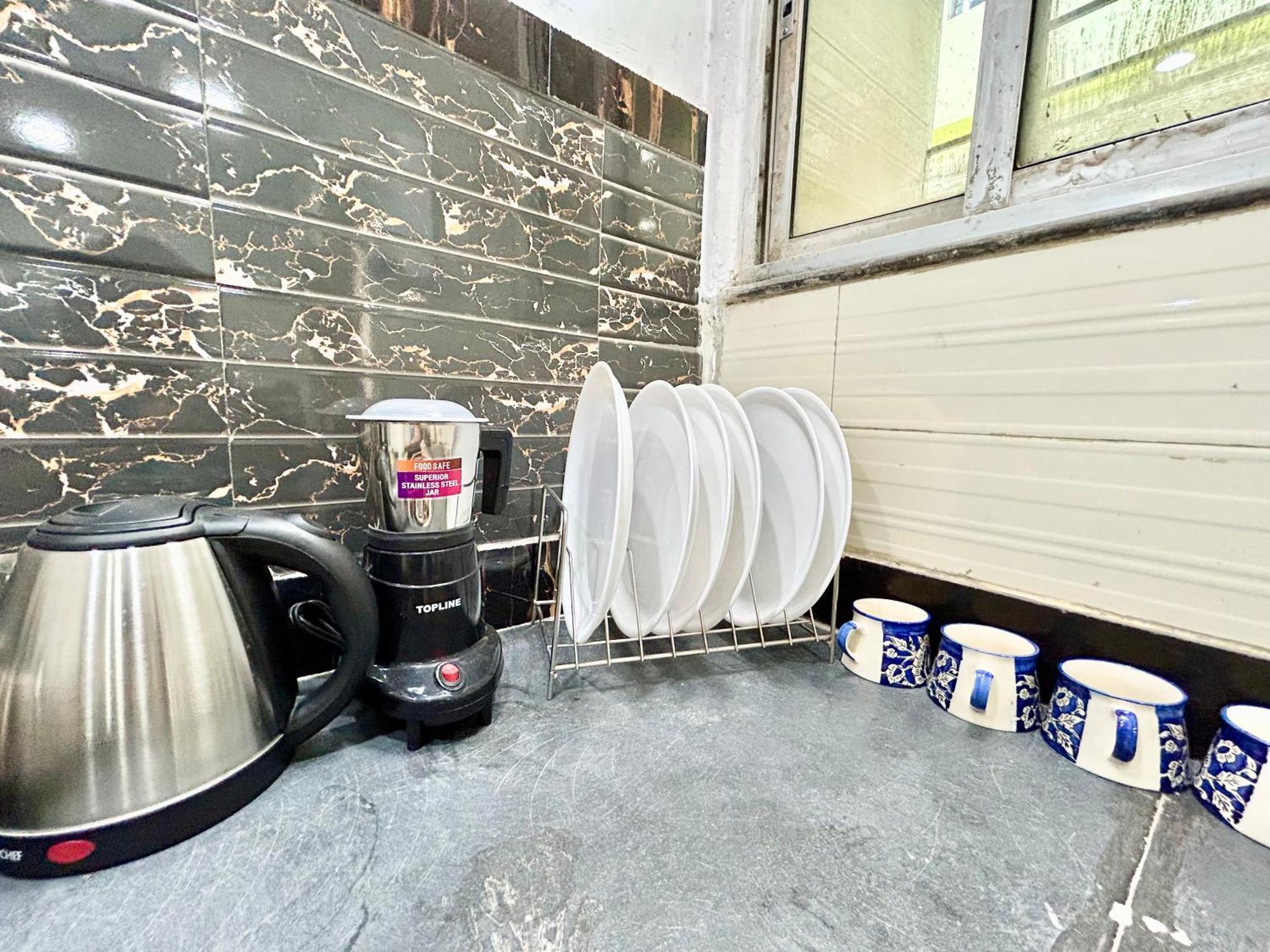 Apartment Yepplo Service - - Private Kitchen & Daily Housekeeping Service